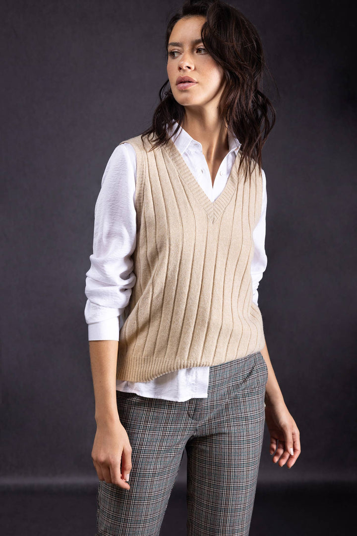 Ribbed Knit Vest