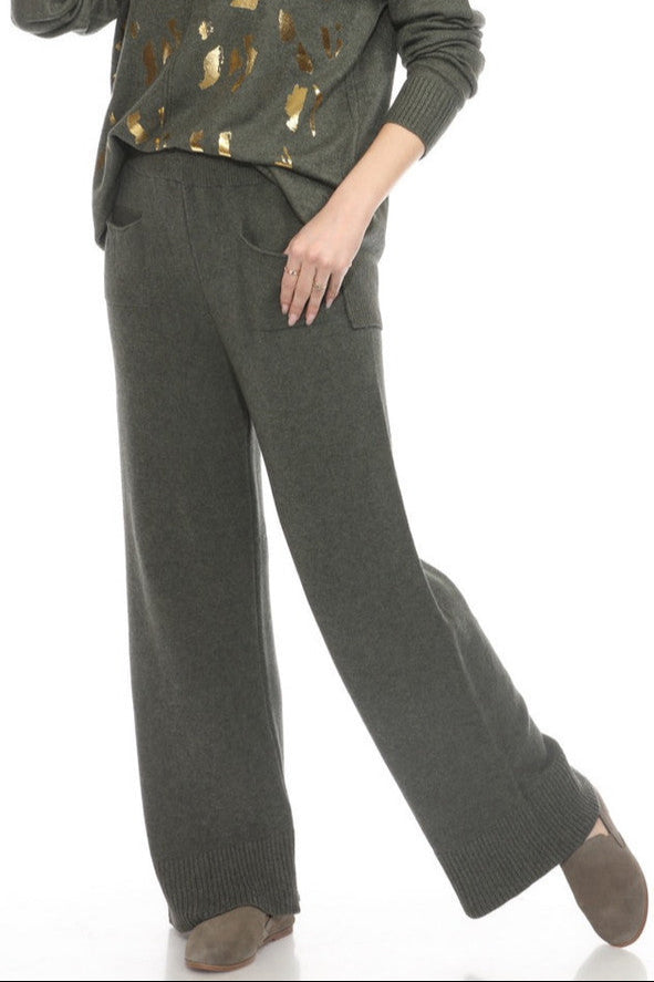 Flora Ashley at Adlib Clothing - Asheville's Locally Owned, Premier Fashion Boutique for Women over 40