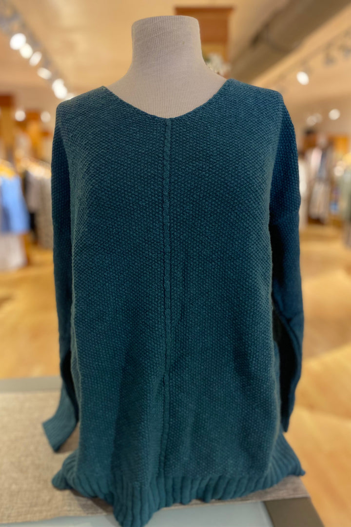 Center Seam V-Neck Seed Stitch Sweater