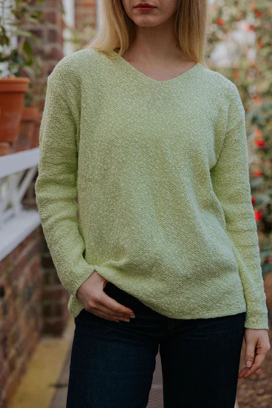Avalin Ultimate Cotton Sweater – Seed Stitch V‑Neck