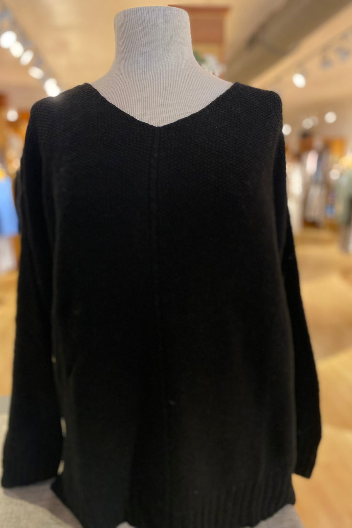 Center Seam V-Neck Seed Stitch Sweater