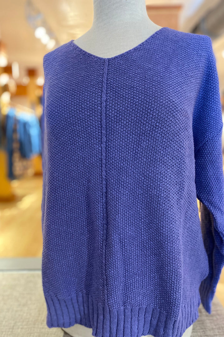 Center Seam V-Neck Seed Stitch Sweater