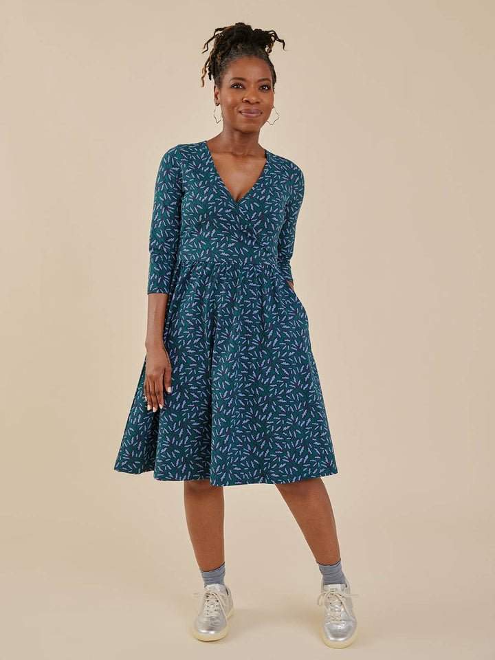 Callie Wrap Jersey Dress Fern Beats Emerald