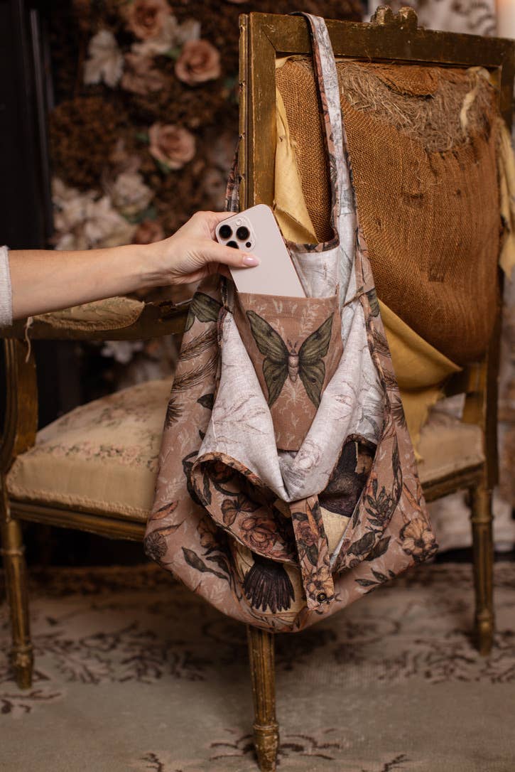 Momento Linen Tote Bag w/ Starling, Skull & Floral Print