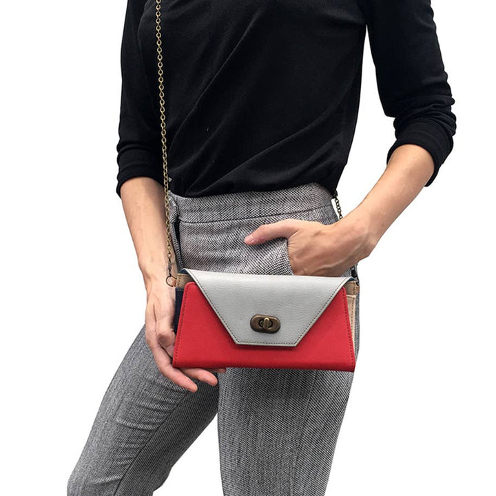 Secret Plain · Clutch