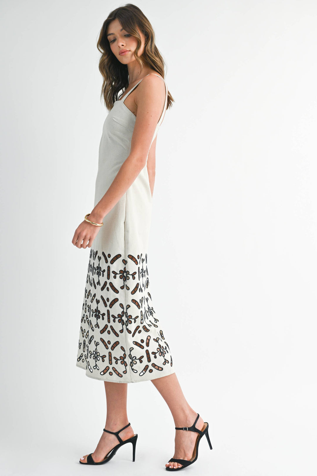 Belted Shift Dress with Embroidery