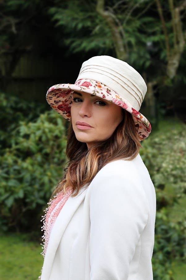 Floral Boned Brim with Cream Top and Pintuck Detail