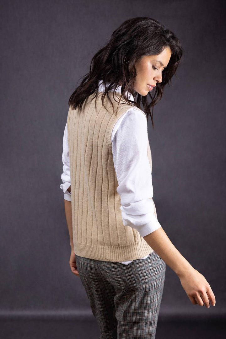 Ribbed Knit Vest