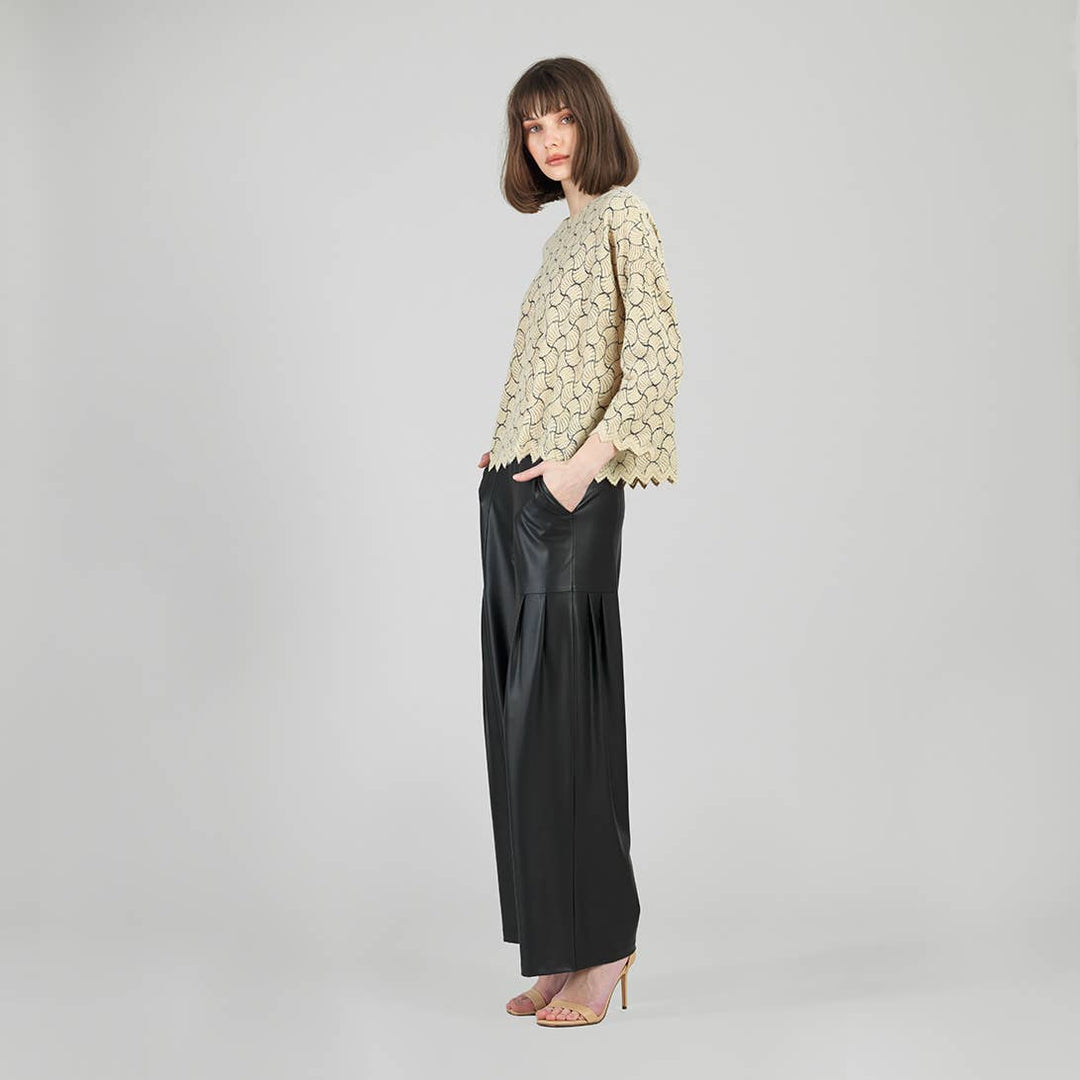 Fan Print Light Sweater Knit Relaxed Scoop Neck Top