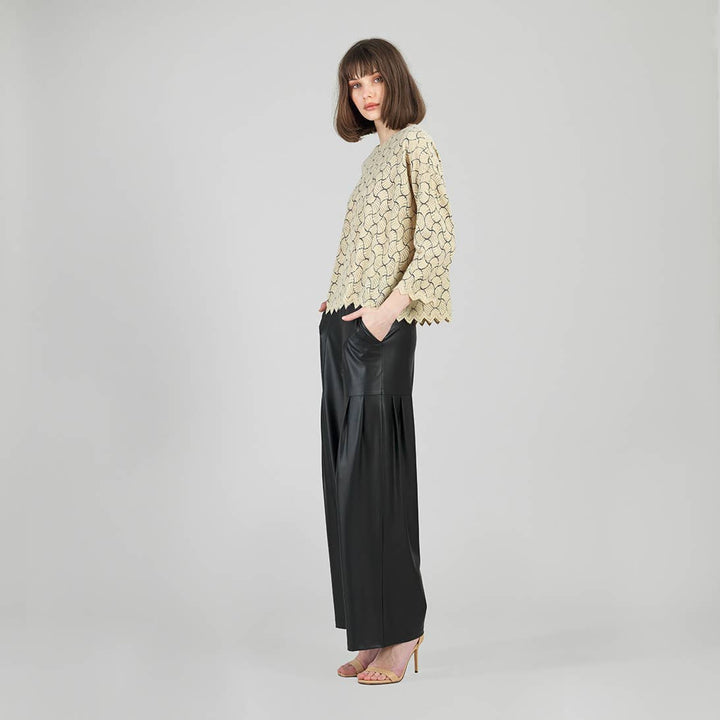 Fan Print Light Sweater Knit Relaxed Scoop Neck Top