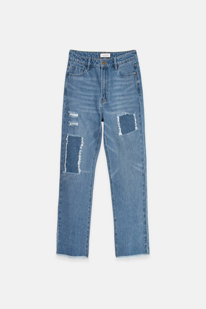 Shredded Details Jeans with Patches