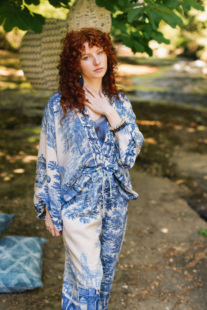 Let The Light In Linen Cropped Artist Pant Blue Delft Print