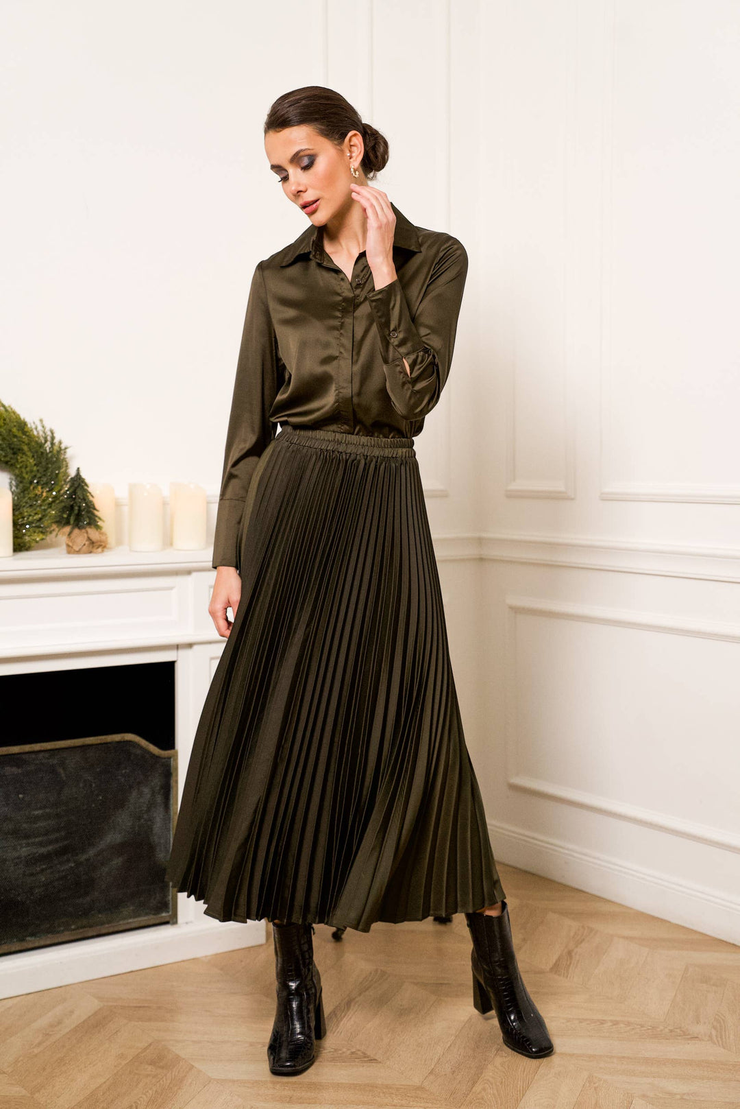 Plain Satin Pleated Skirt