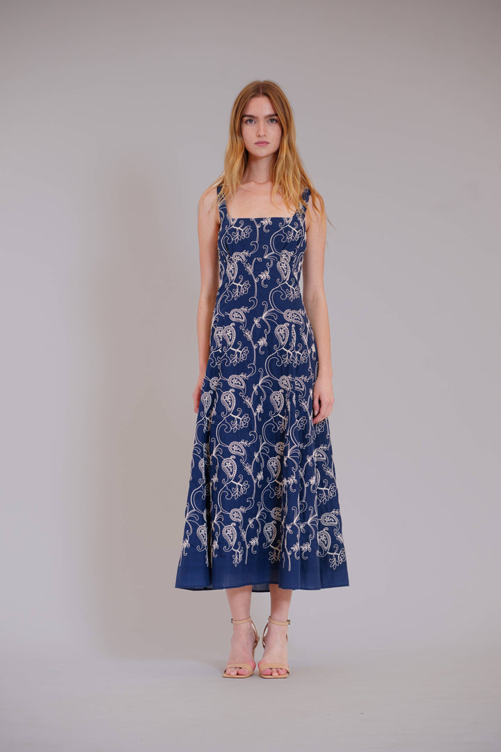 Sleeveless Cotton Midi Dress with Square Neck