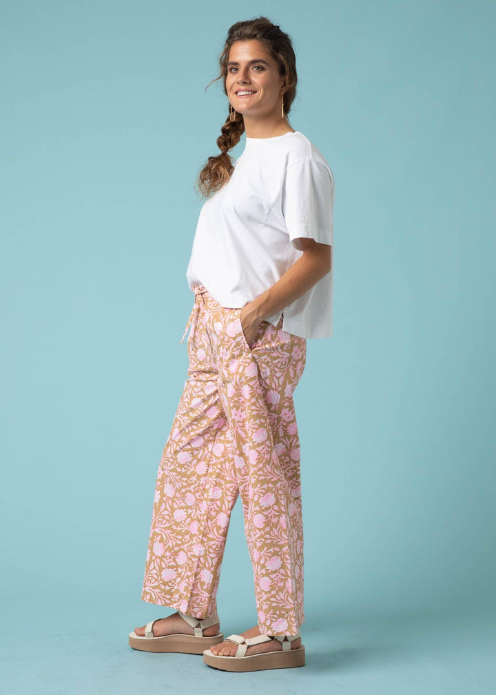 Shore Pant - Floral Escape in Baked Clay & Neon Pink