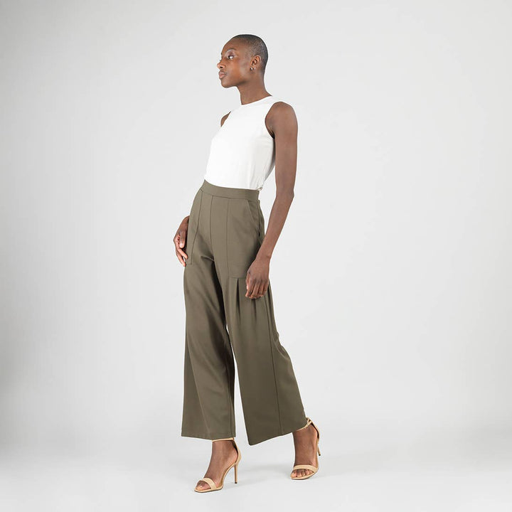 Rayon-Ponte Knit - Pleated Wide Leg Pocket Pant