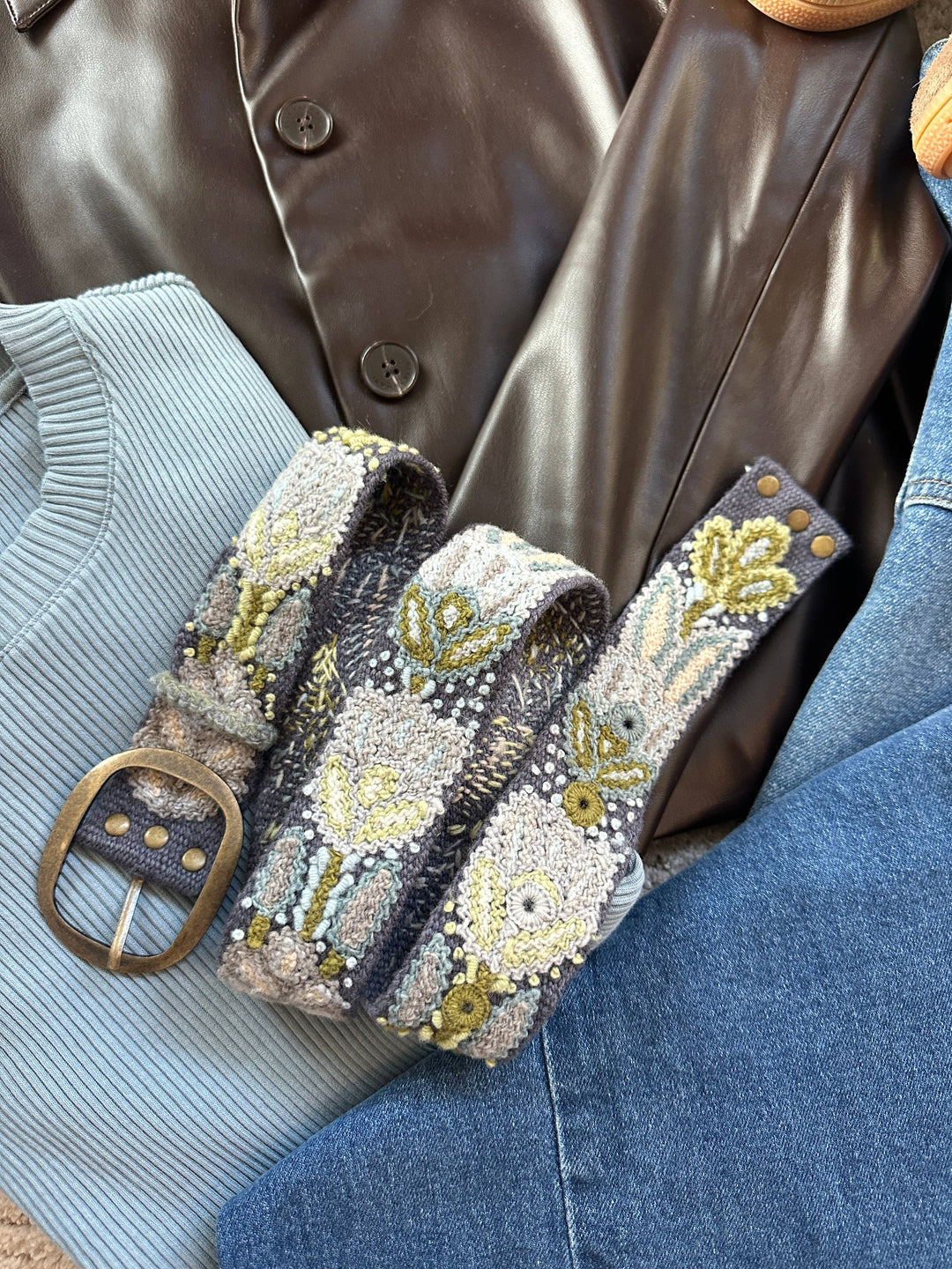 Slate Meadow - Hand Embroidered Floral Wool Peruvian Belt