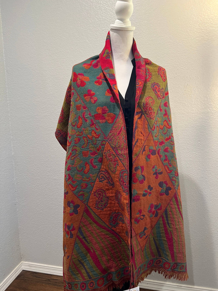 Reversible Merino Boiled Wool Shawl Fuchsia Multicolor