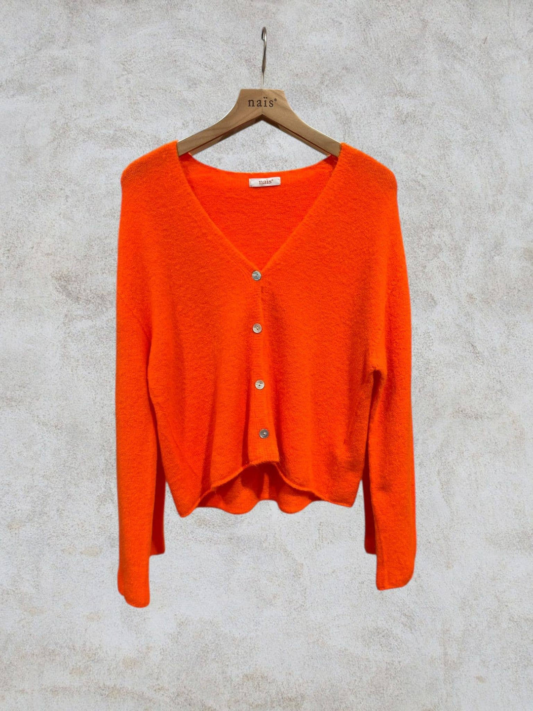 Short buttoned V-neck Cardigan in Alpaca and Wool