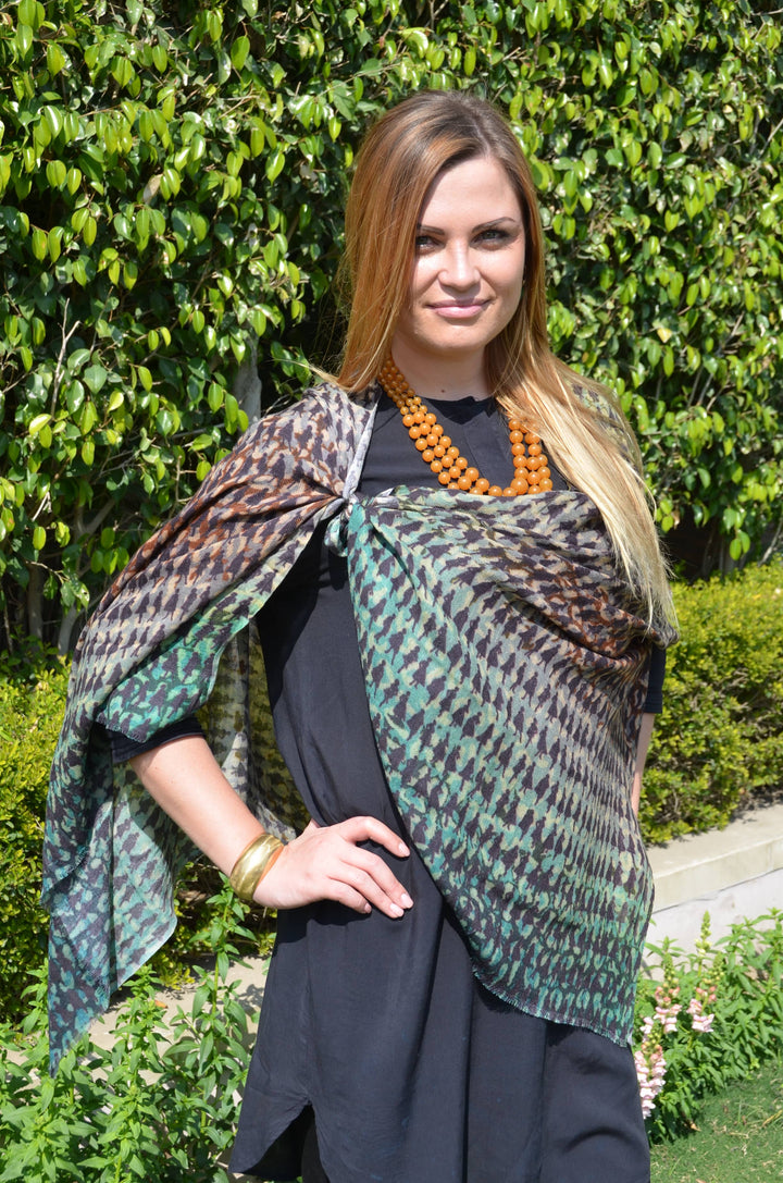 Fashionista Lightweight Pure Silk/Wool Shawl in Fall Colors