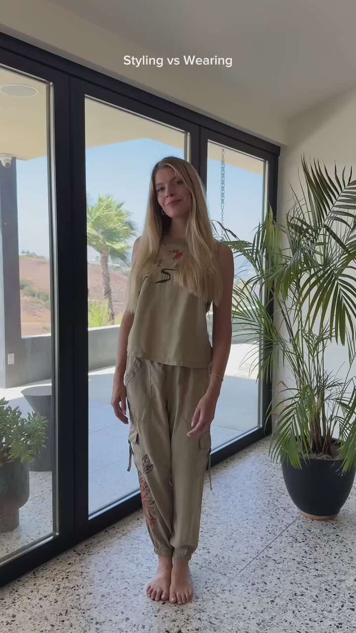 Embroidered Darri Jogger