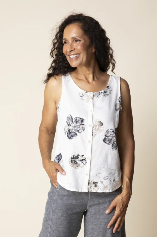 Linen Floral Pleat Back Button Tank