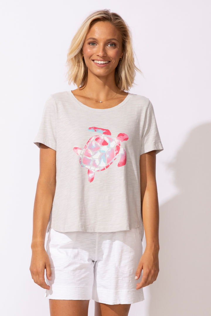 Destination Turtle High Lo Short Sleeve Tee